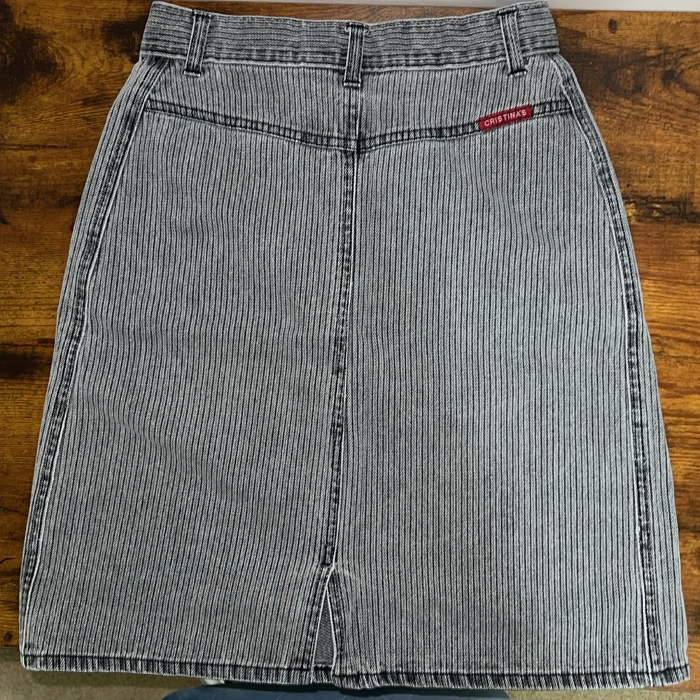 Striped Gray Mini Skirt - Picture 4 of 11